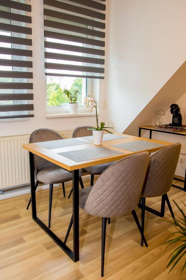Rose Gold Apartment Zalaegerszeg Zewnętrze zdjęcie